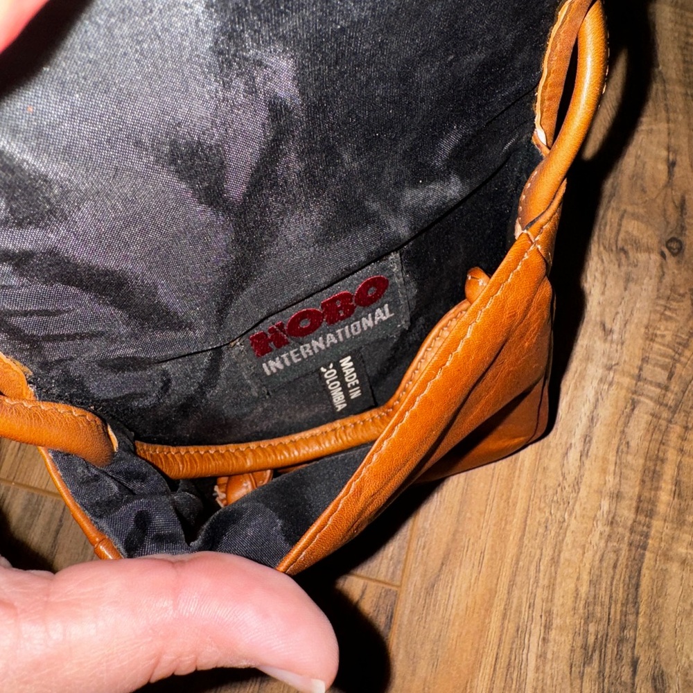 HOBO Brown Leather Crossbody Bag - Picture 5 of 7
